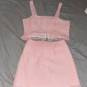 Baby pink gingham set